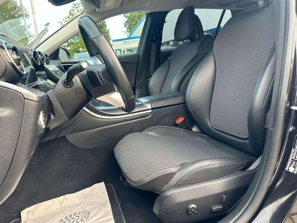 Mercedes-Benz C 220 2021