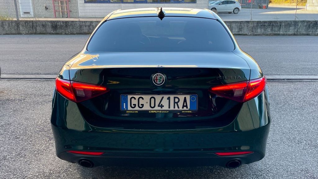 Alfa Romeo Giulia 2021