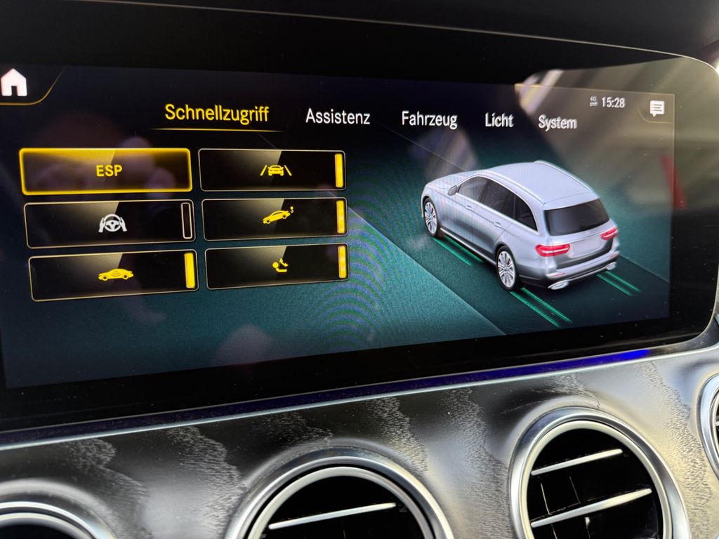 Mercedes-Benz E 220 2021