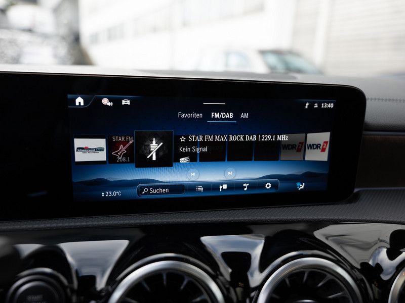 Mercedes-Benz CLA 220 2025