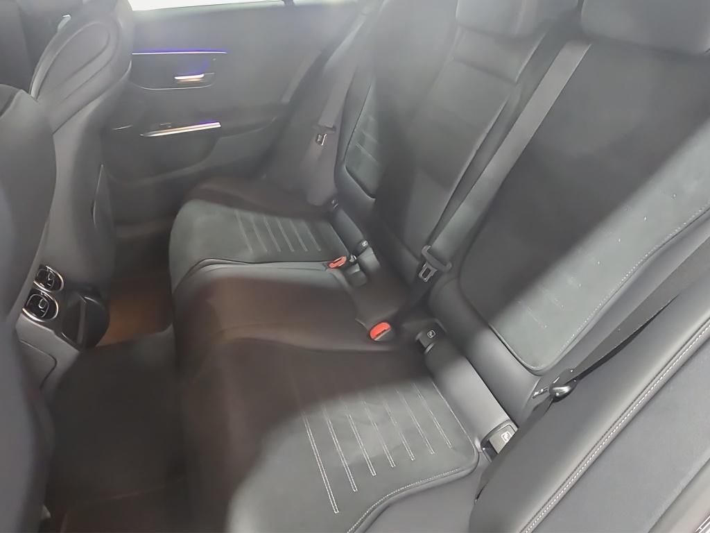 Mercedes-Benz C 300 2025