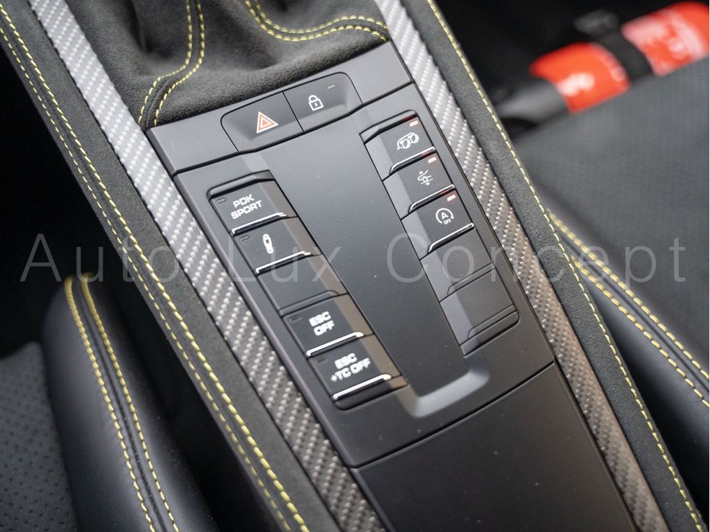 Porsche Cayman 2023