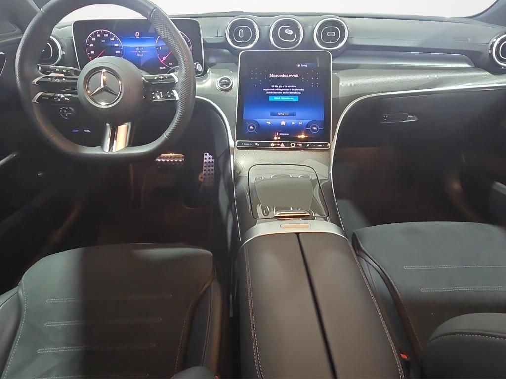 Mercedes-Benz C 300 2025
