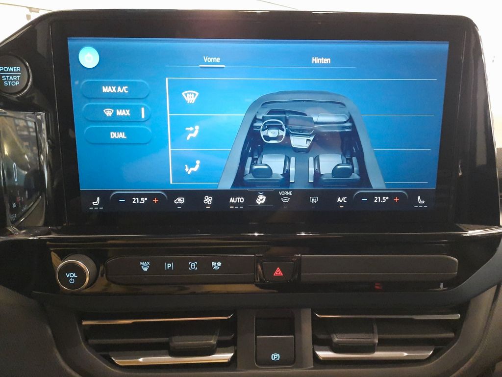 Ford Tourneo Custom 2025