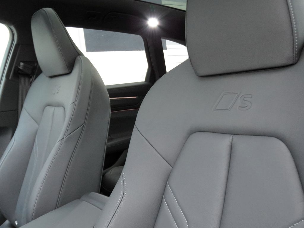 Audi A6 2025