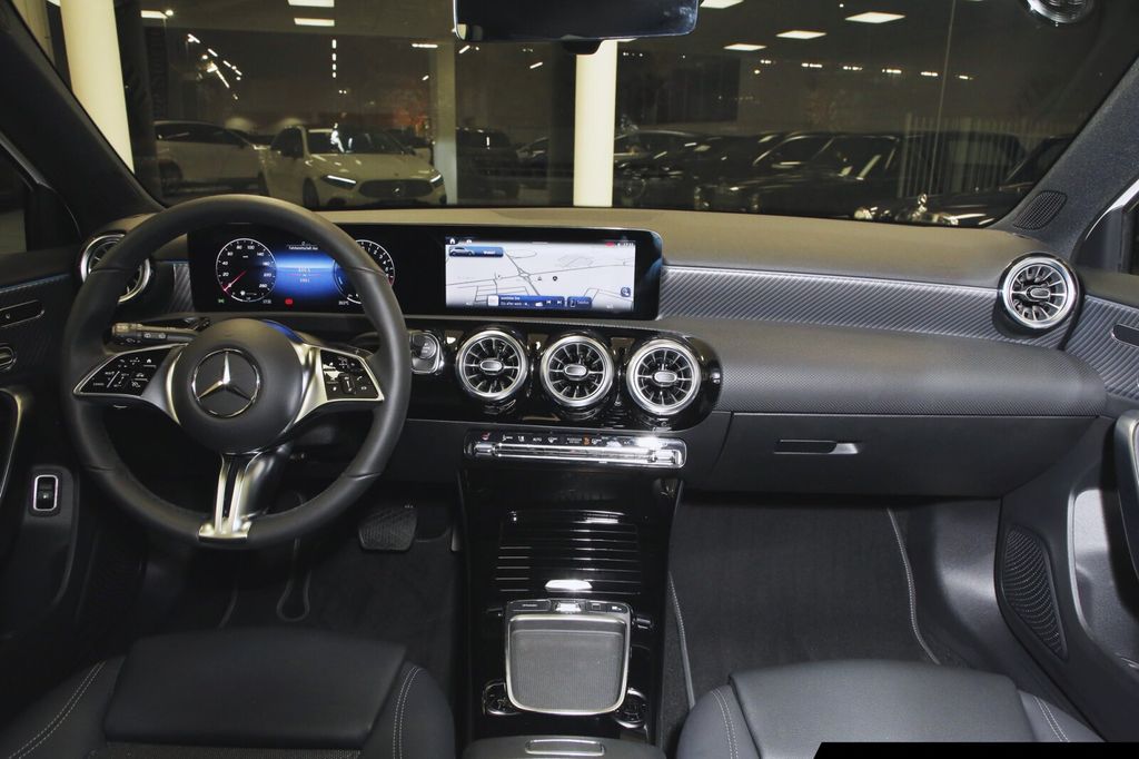 Mercedes-Benz A 250 2025