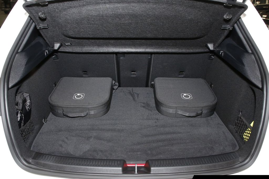 Mercedes-Benz A 250 2025