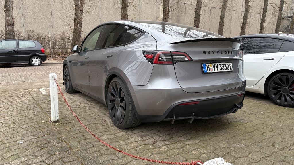 Tesla Model Y 2022