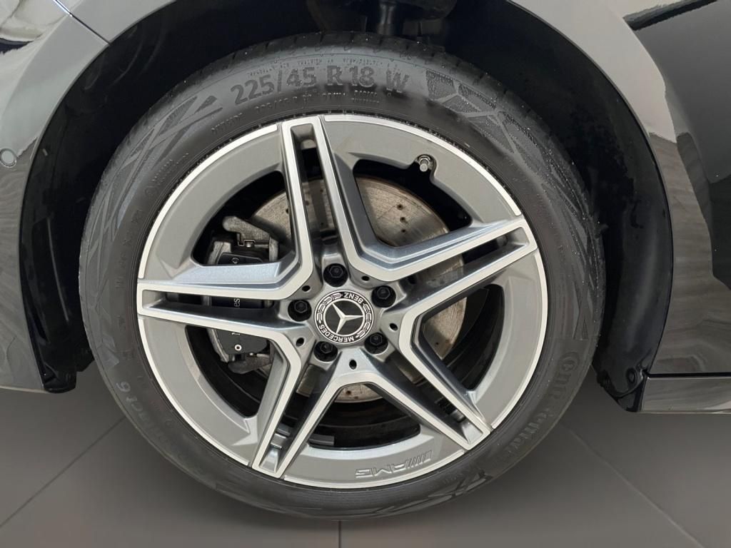 Mercedes-Benz A 250 2023