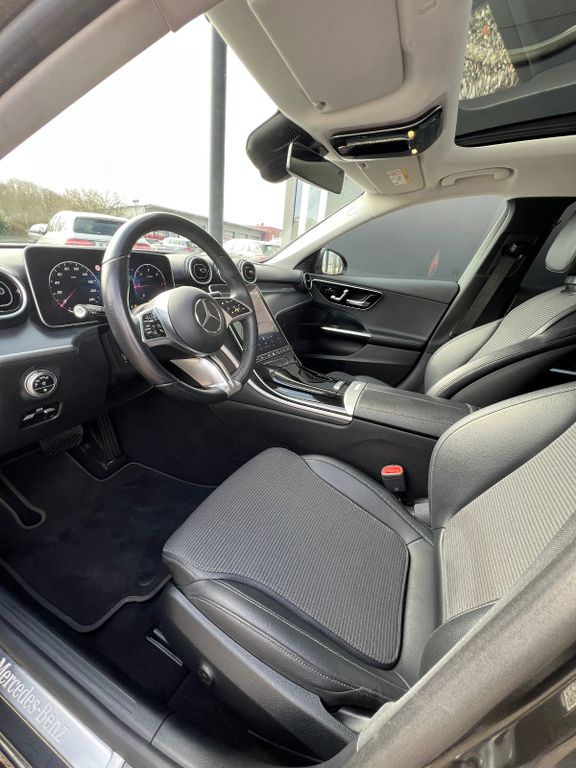 Mercedes-Benz C 220 2023