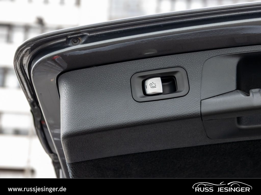 Mercedes-Benz E 300 2021