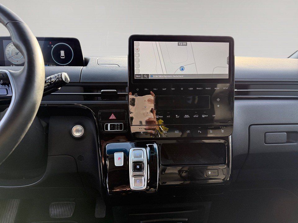 Hyundai STARIA 2023