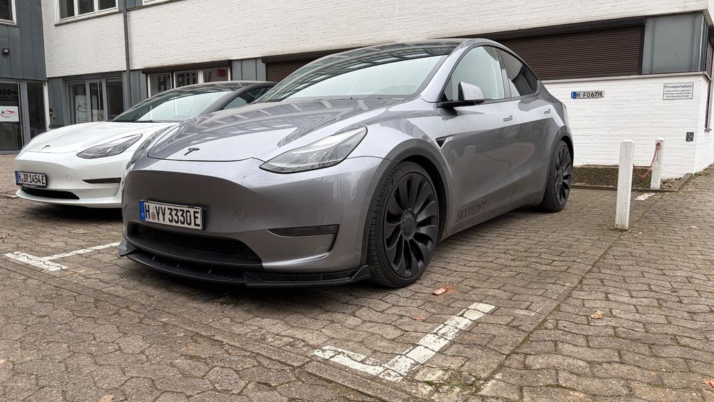 Tesla Model Y 2022