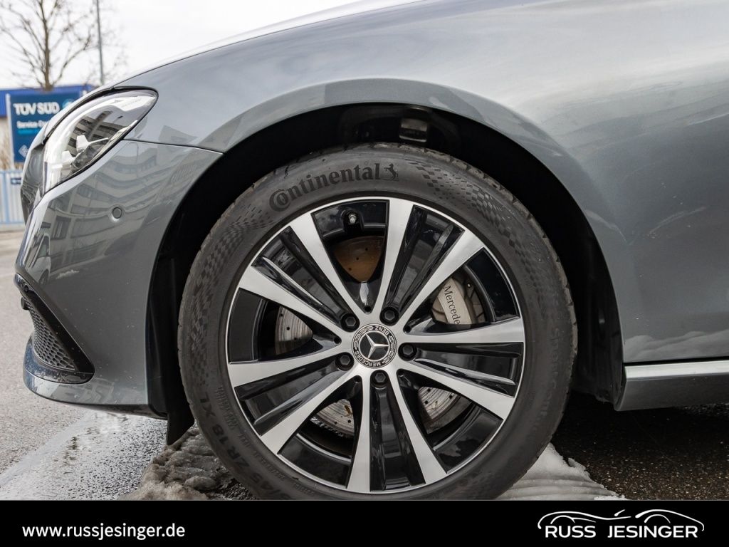 Mercedes-Benz E 300 2021