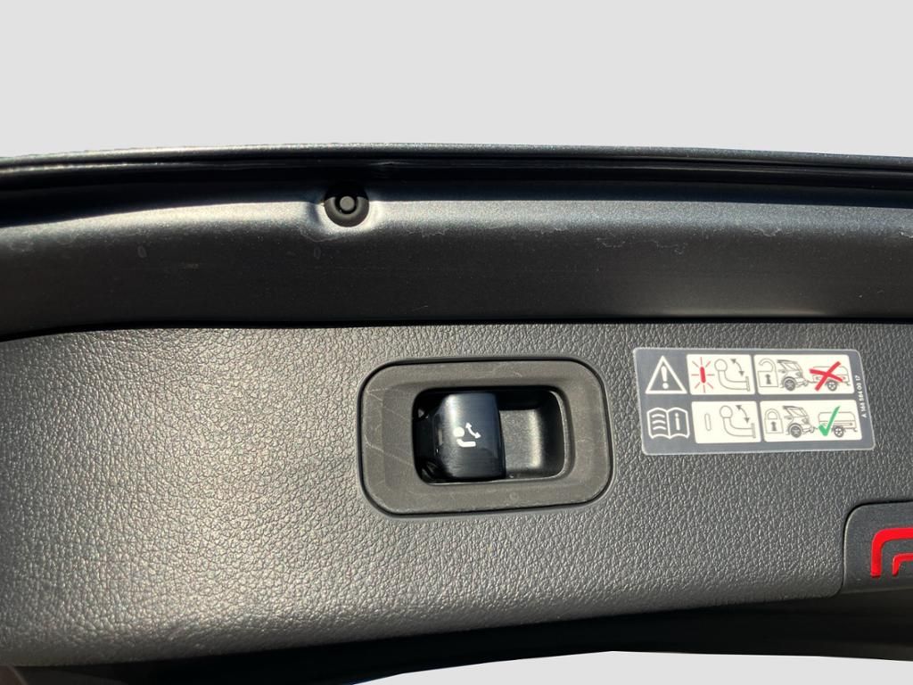 Mercedes-Benz C 300 2021