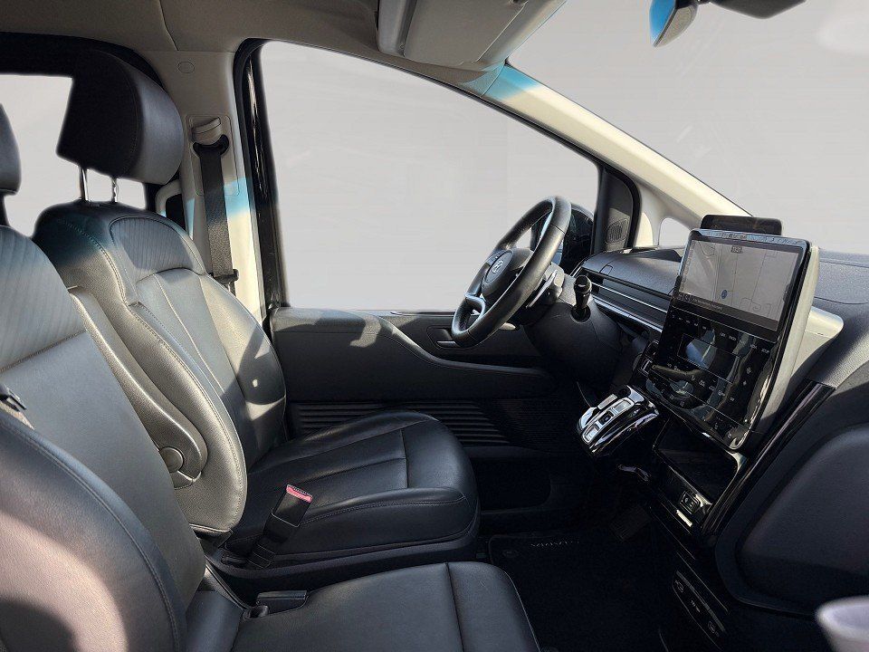 Hyundai STARIA 2023