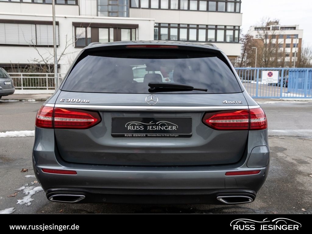 Mercedes-Benz E 300 2021