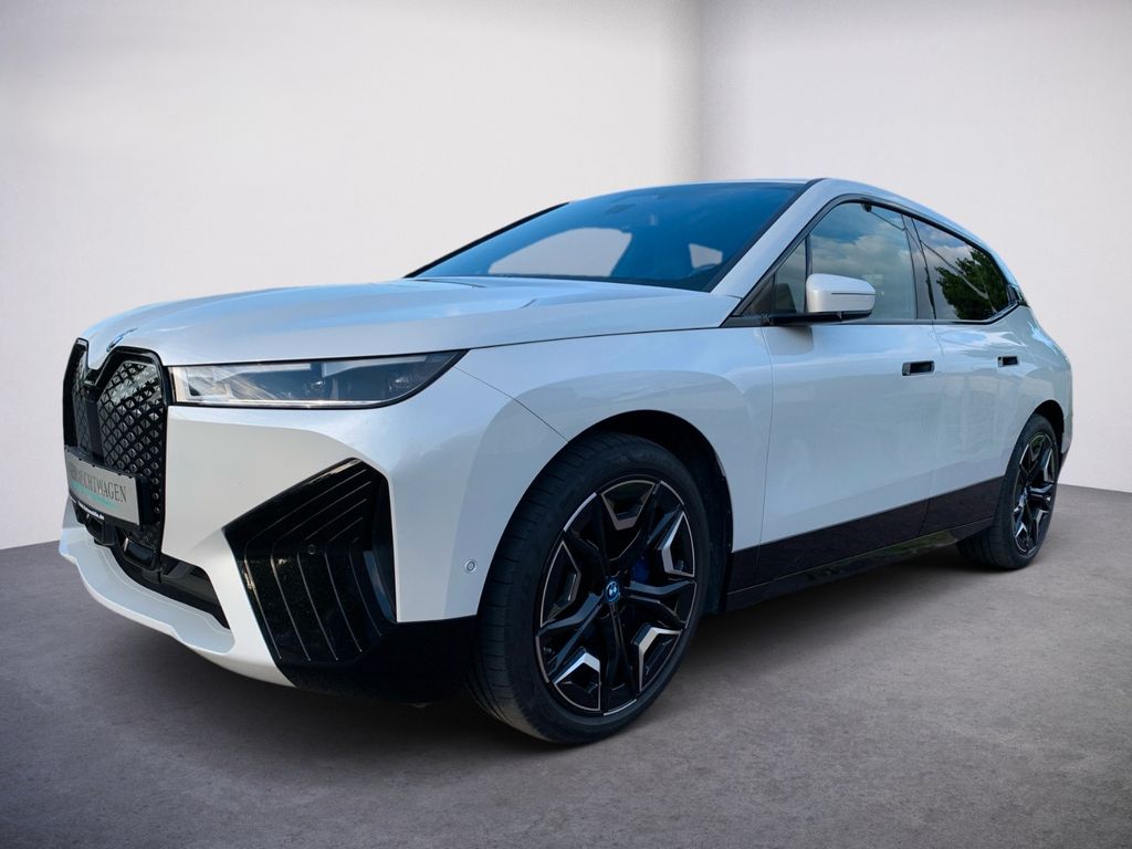 BMW iX 2023