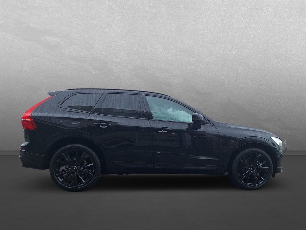 Volvo XC60 2025