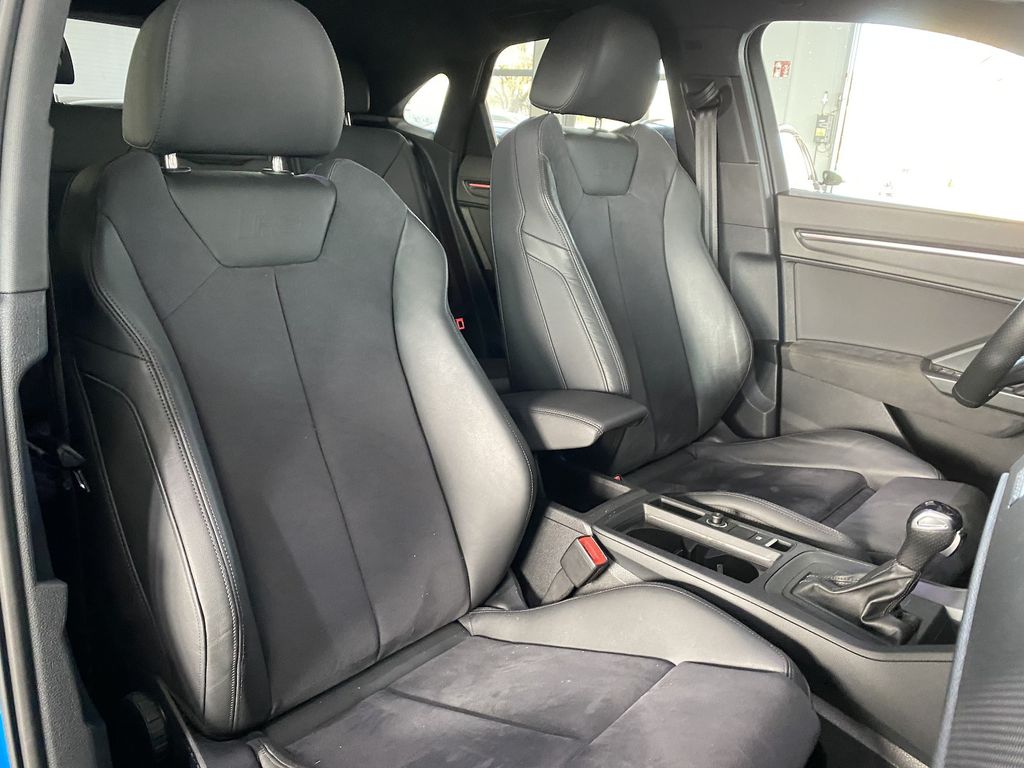 Audi RSQ3 2023