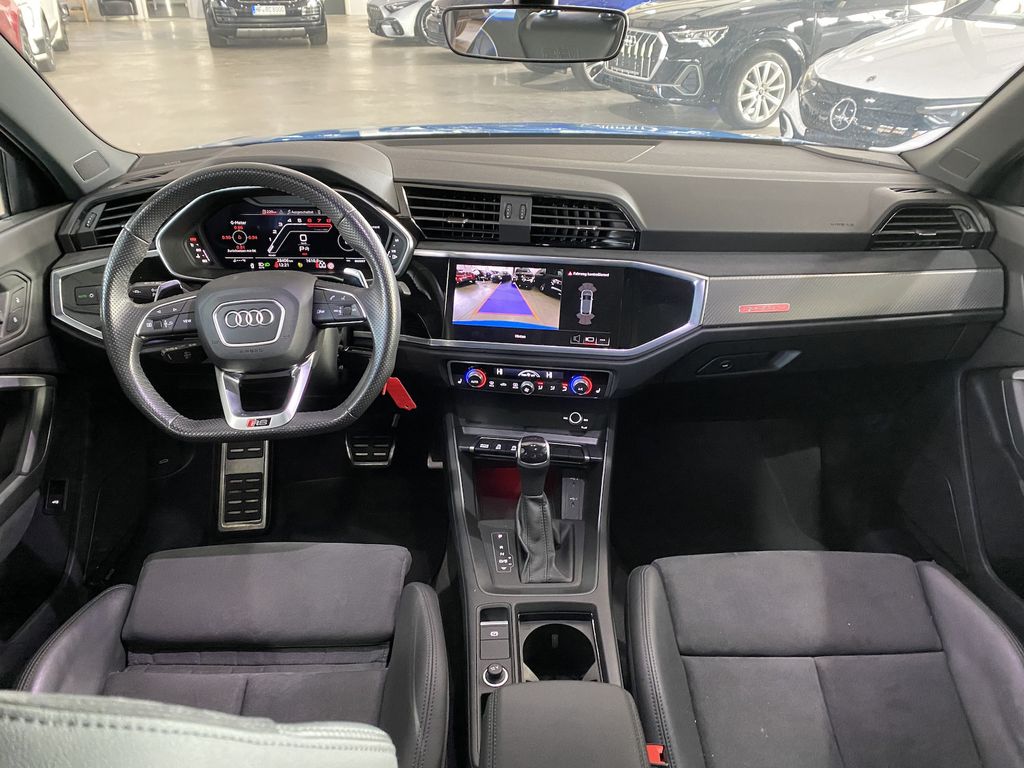 Audi RSQ3 2023