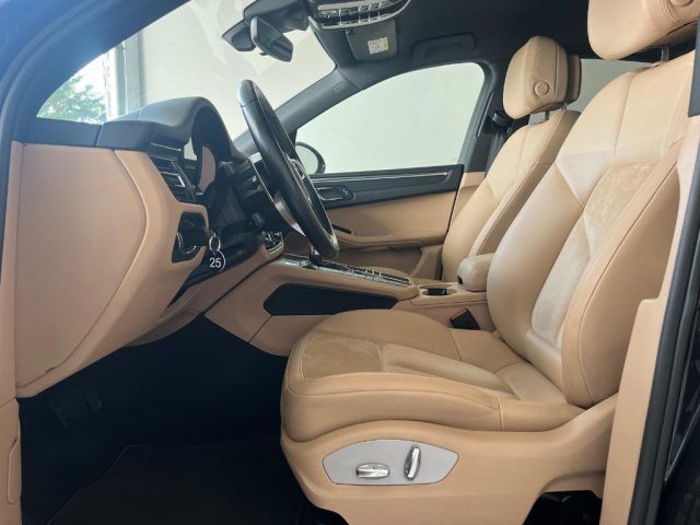 Porsche Macan 2020