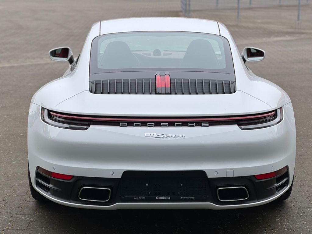 Porsche 992 2025