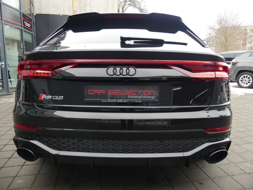 Audi RSQ8 2024