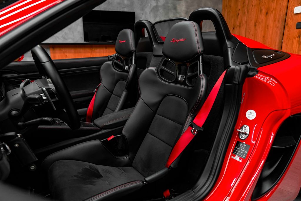 Porsche Boxster 2021