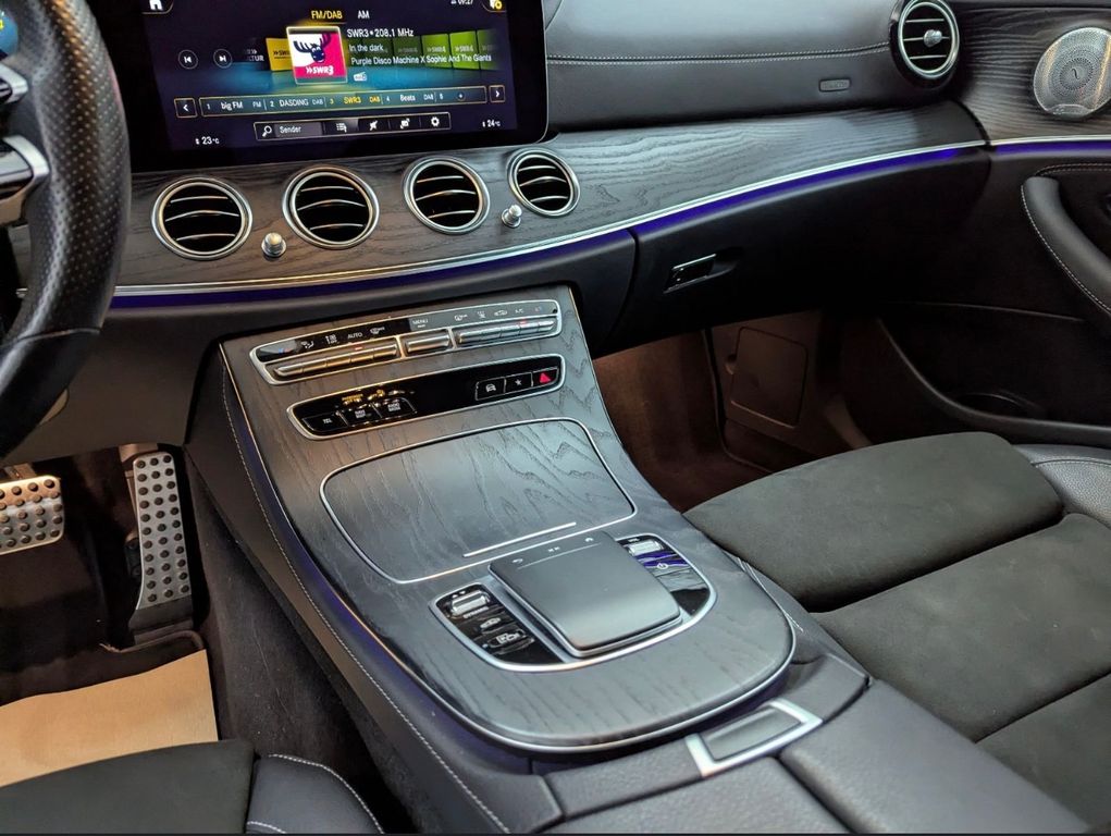 Mercedes-Benz E 300 2020