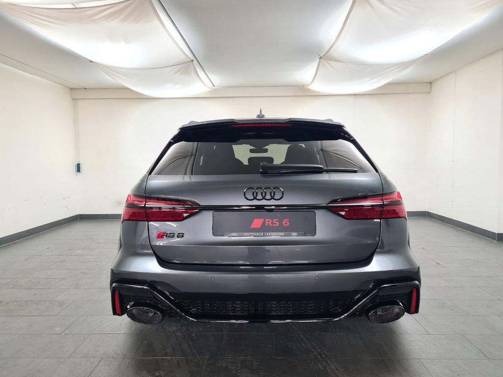 Audi RS6 2025