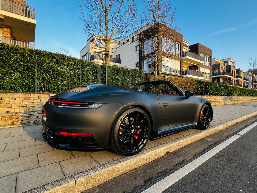 Porsche 992 2020