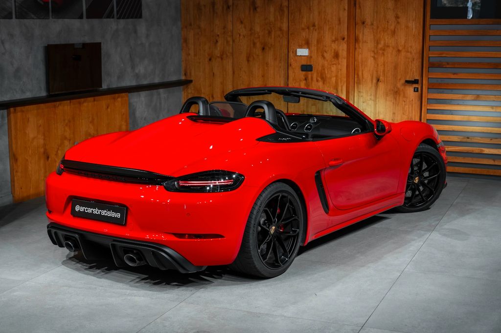 Porsche Boxster 2021