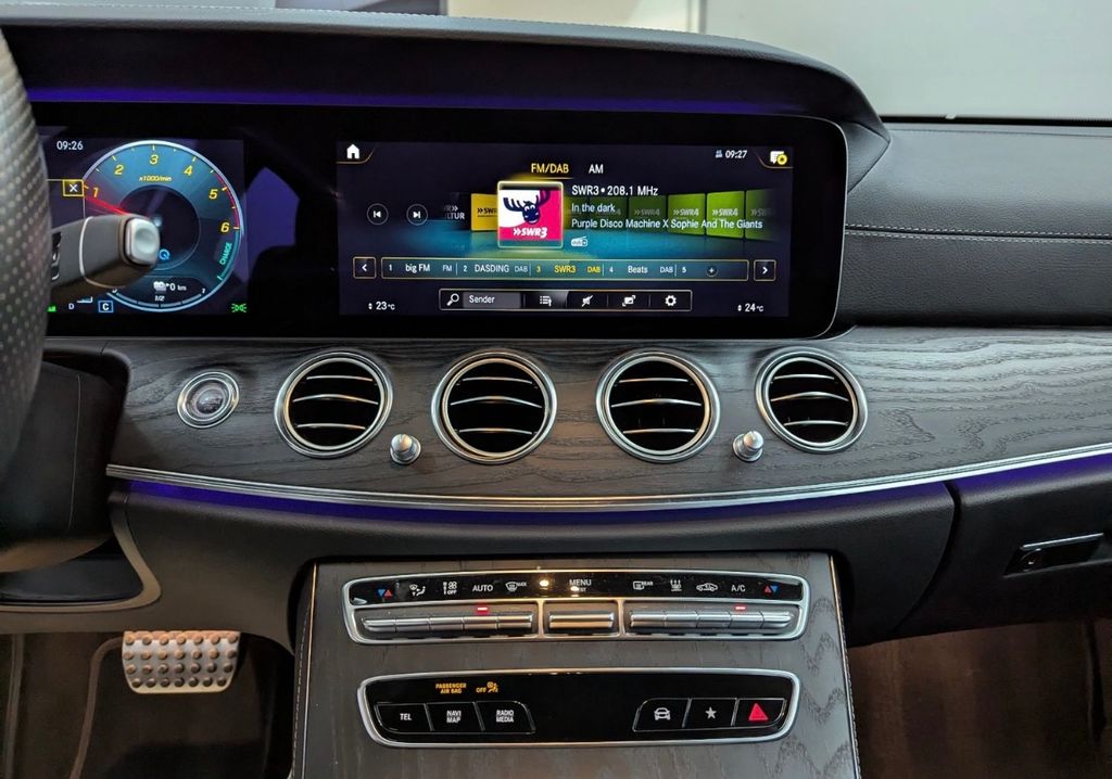 Mercedes-Benz E 300 2020