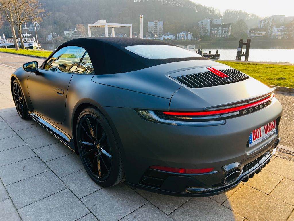 Porsche 992 2020