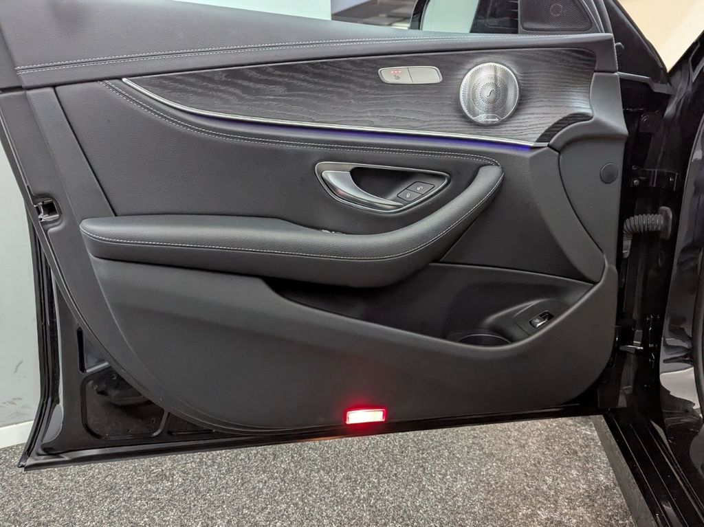 Mercedes-Benz E 300 2020