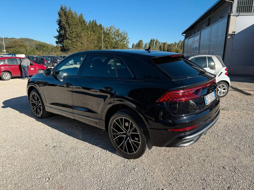 Audi Q8 2021