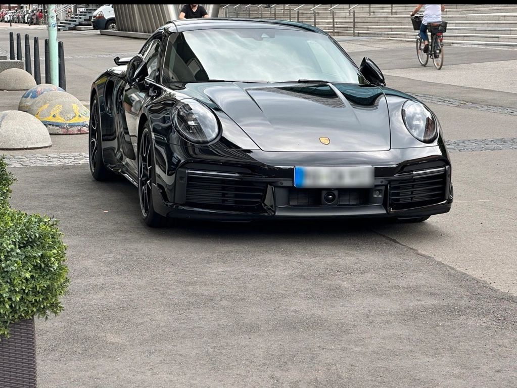 Porsche 992 2023
