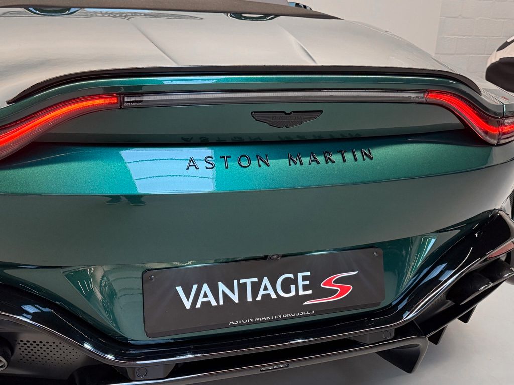 Aston Martin V8 Vantage