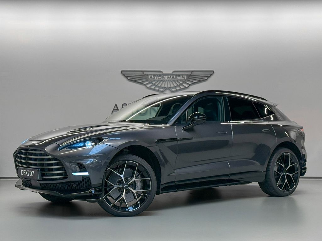 Aston Martin DBX