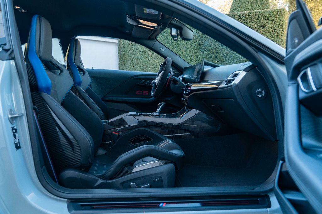 BMW M2 2025