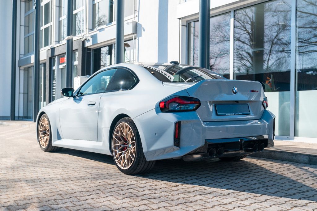 BMW M2 2025