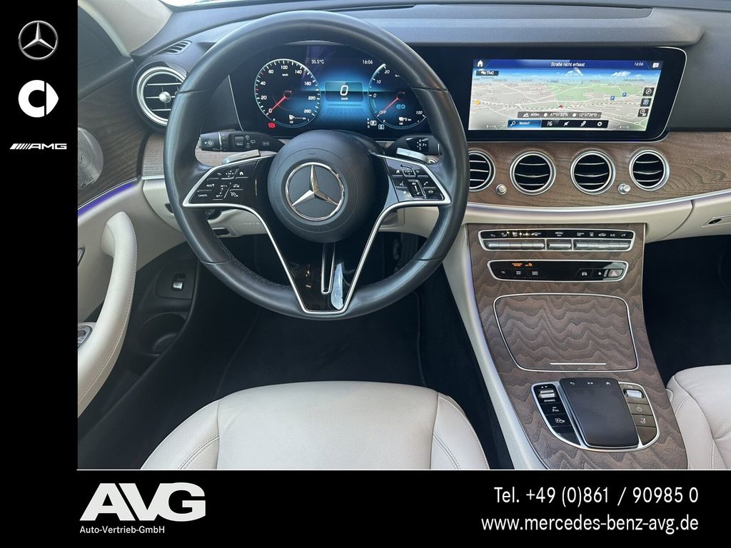 Mercedes-Benz E 300 2022