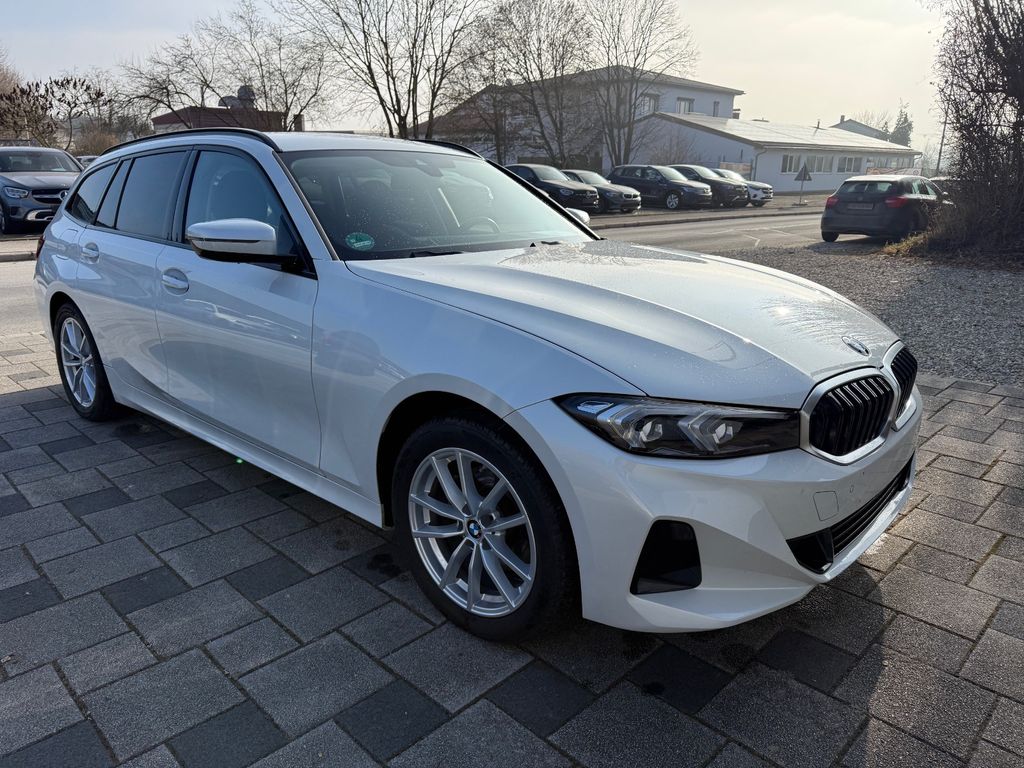 BMW 320 2023