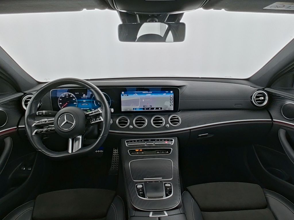 Mercedes-Benz E 300 2021