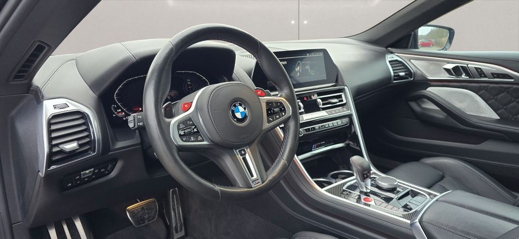 BMW M8 2021