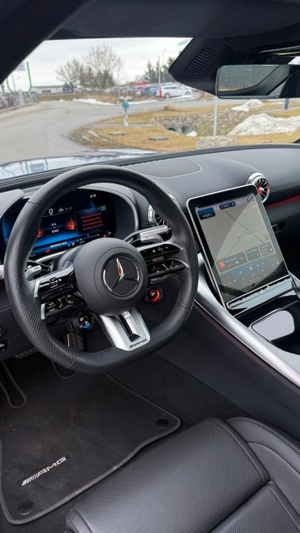Mercedes-Benz AMG GT 2024