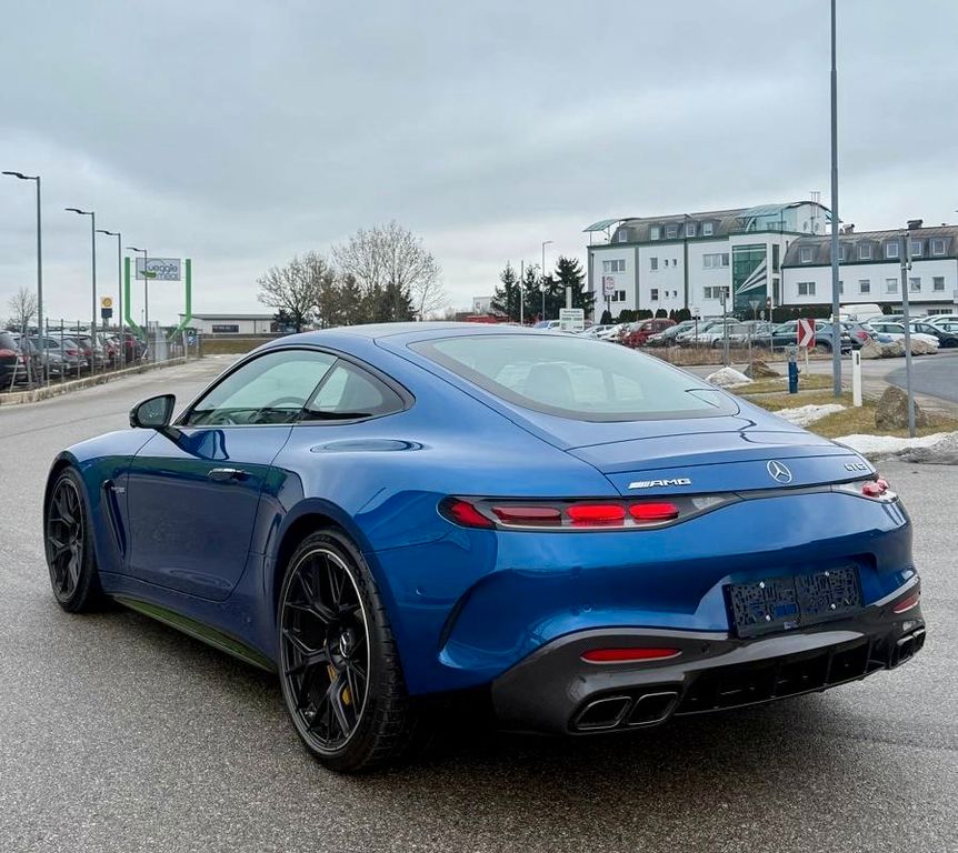 Mercedes-Benz AMG GT 2024