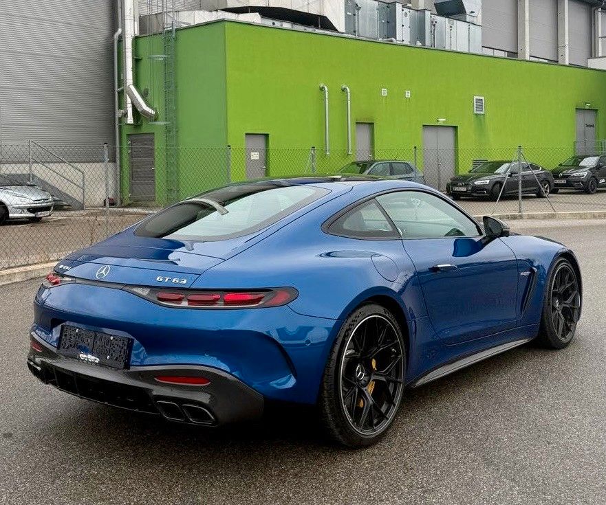 Mercedes-Benz AMG GT 2024