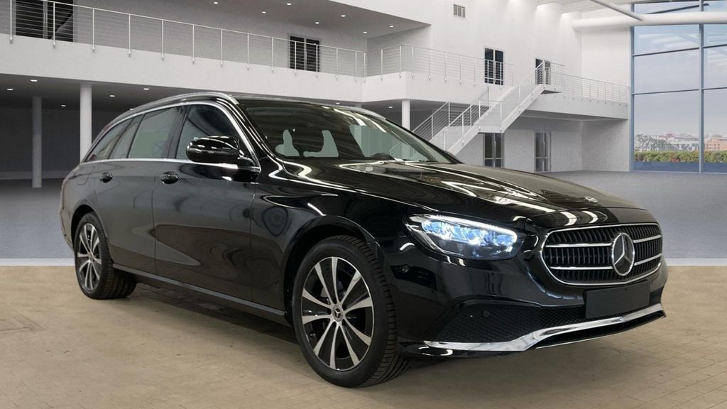 Mercedes-Benz E 300 2021